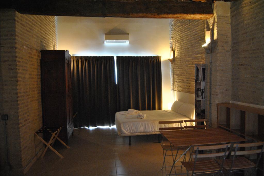 Sweet Otel Valencia Zimmer foto